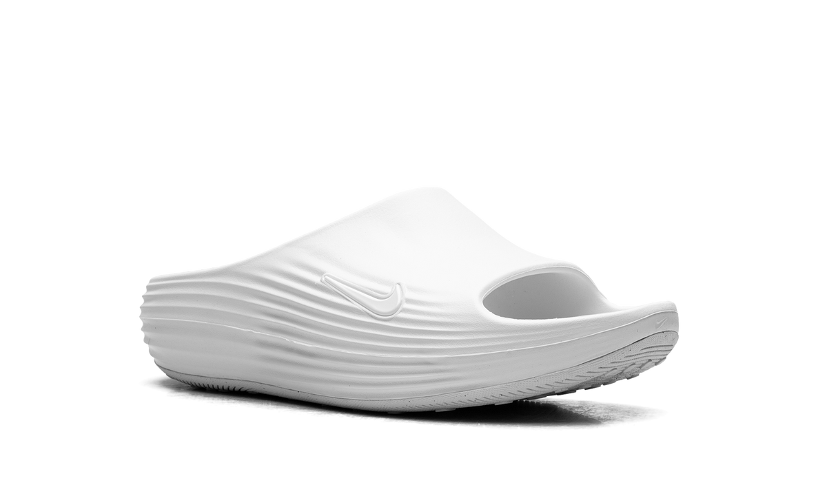 "Summit White" ReactX Rejuven8 Slide HV4479 100 - product image from the listing.