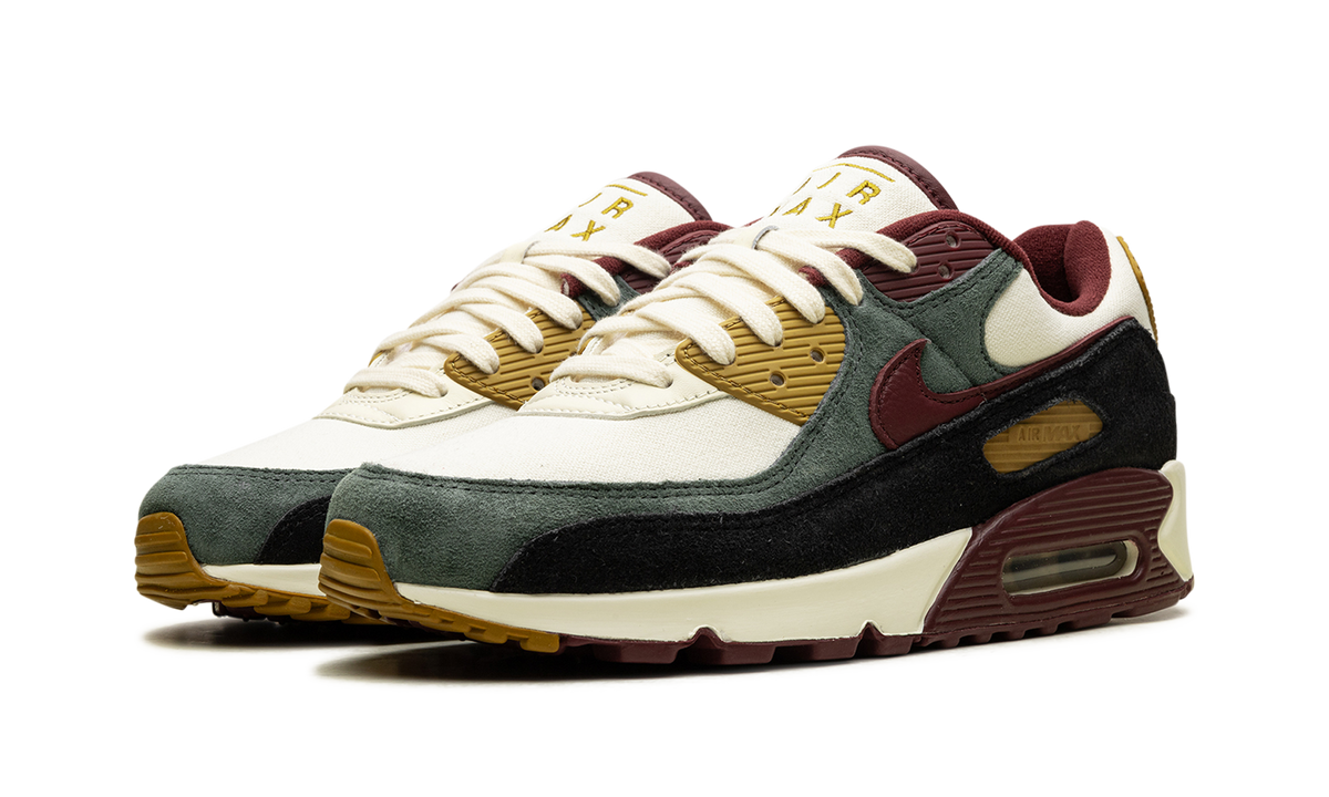 "Coconut Milk / Green / Bronze" AIR MAX 90 PRM HQ3609 113 - product image from the listing.