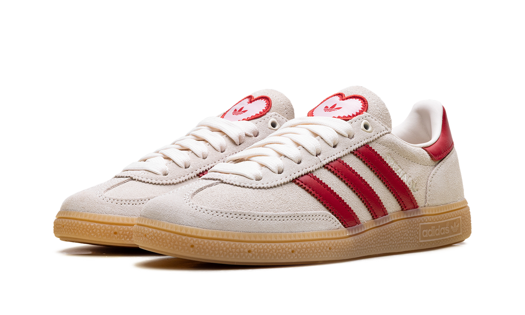 Women's Handball Spezial "Valentine's Day (2026)" KH9044 - product image from the listing.
