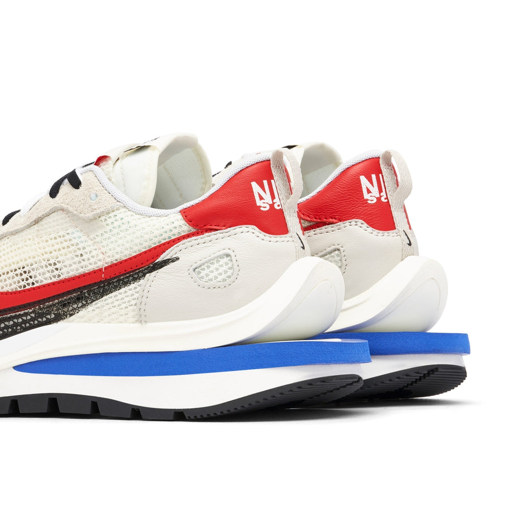 Sacai x Nike Vaporwaffle Sail Sport Waffle Collaboration - product image from the listing.