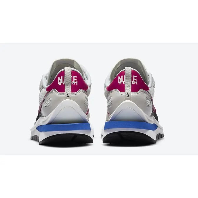 Sacai x Nike Vaporwaffle Sail Sport Waffle Collaboration - product image from the listing.