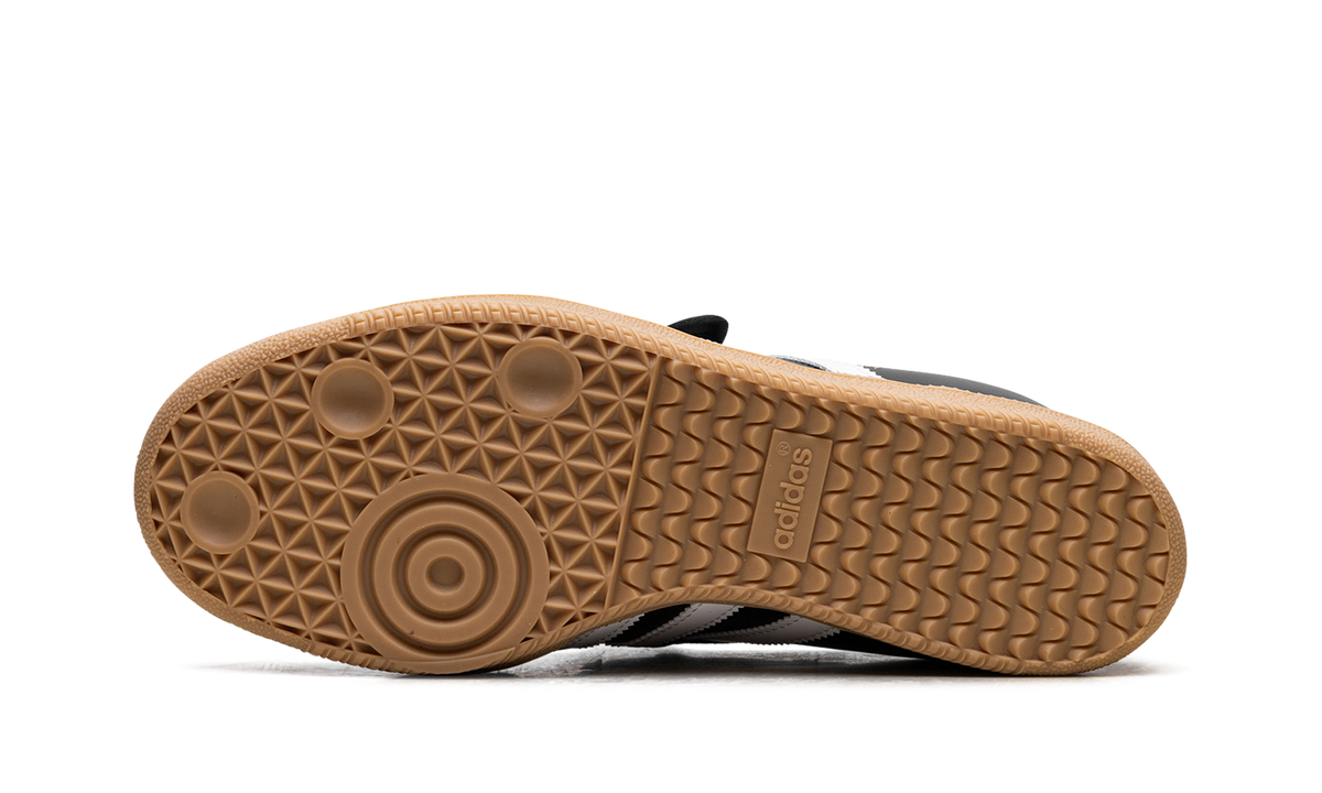 Women's Samba Jane "Black White Gum" JQ6445 - product image from the listing.
