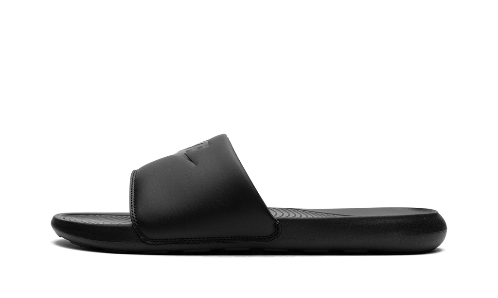 "victori one" NIKE VICTORI ONE SLIDE CN9675 003 - product image from the listing.