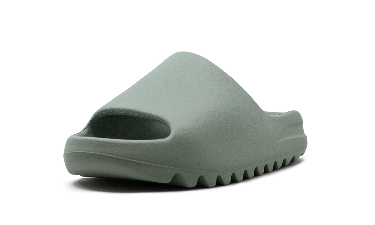 "Salt" Yeezy Slide ID5480 - product photo shown in the listing for this item.