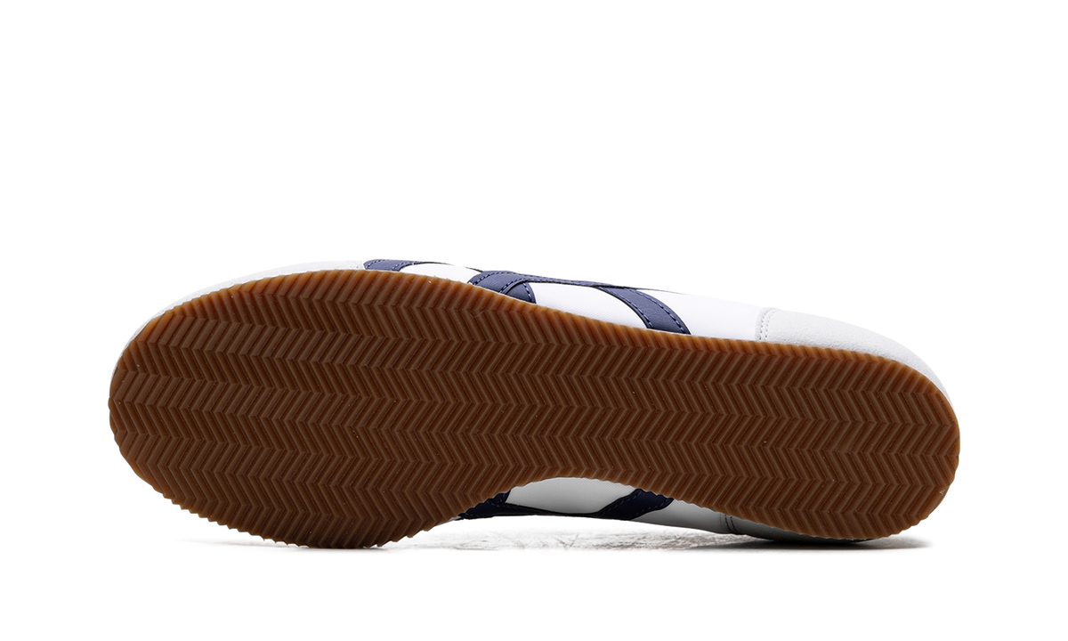 Onitsuka Tiger Track Trainer in Grey White 139617 - product image from the listing.