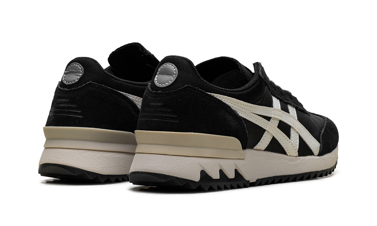 Onitsuka Tiger California 78 Ex in Black White 208073 - product image from the listing.