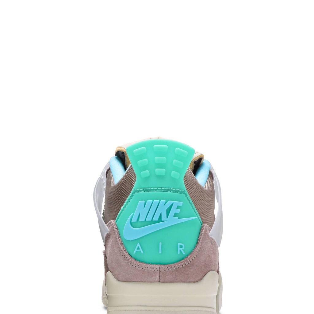 "Taupe Haze" Union LA x Air Jordan 4 Retro DJ5718-242 - product image from the listing.