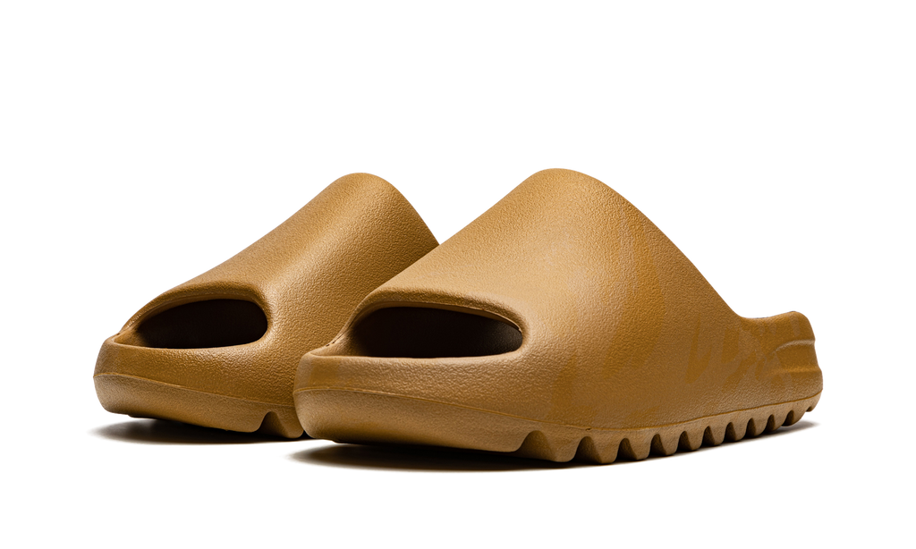 "Ochre" Yeezy Slide GW1931 - product image from the listing.