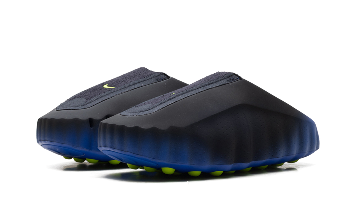 "Hyper Royal" Mind 001 Flyknit IR2175 400 - product image from the listing.
