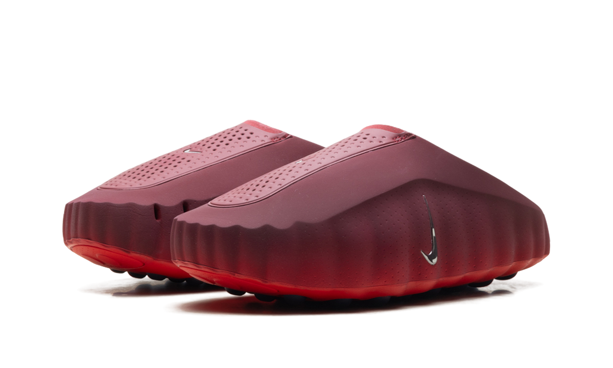 "Team Red University Red" Mind 001 Slide HQ4307 601 - product image from the listing.