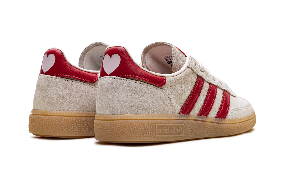 Women's Handball Spezial "Valentine's Day (2026)" KH9044 - product image from the listing.