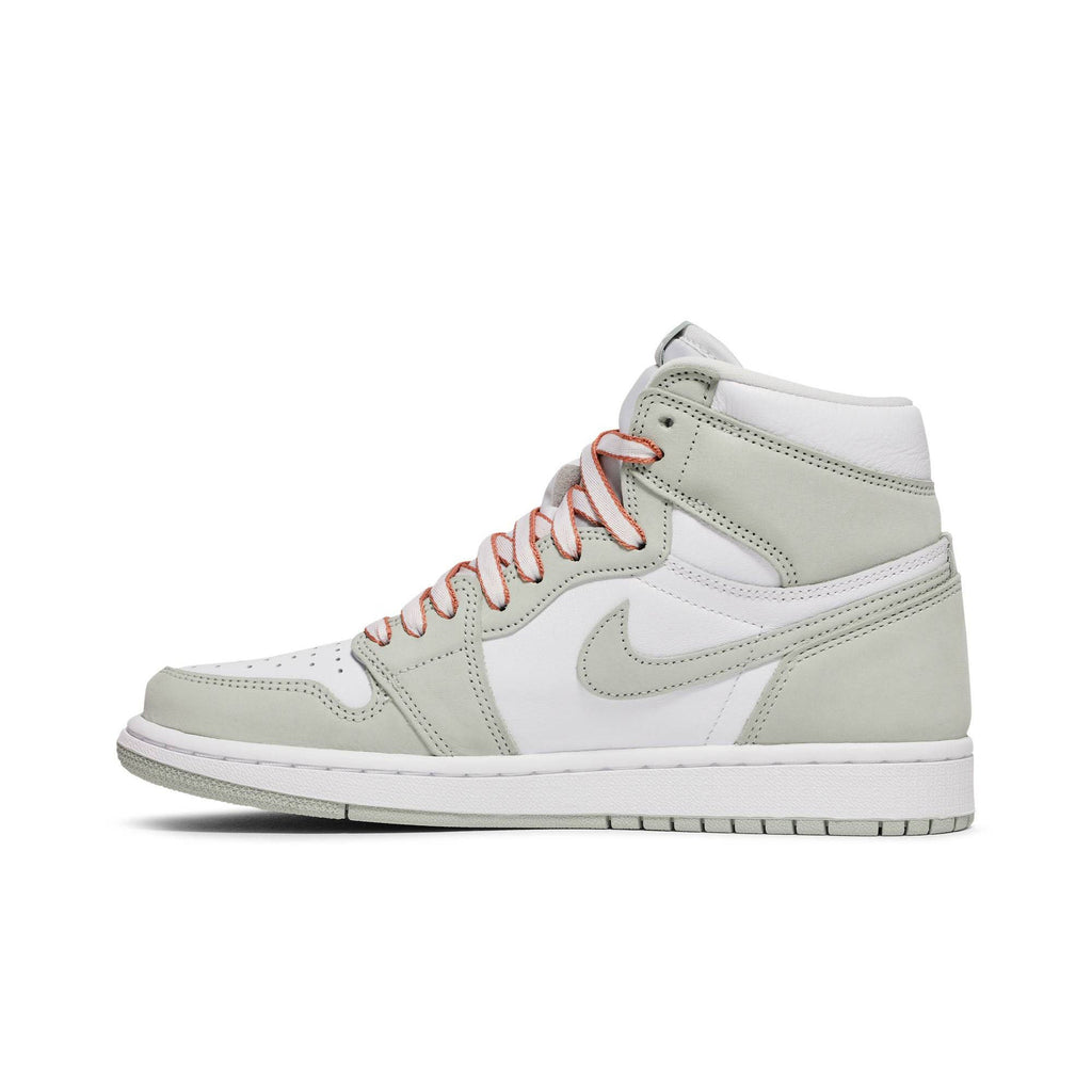 Air Jordan 1 Retro High OG Seafoam CD0461-002 for Women - product image from the listing.