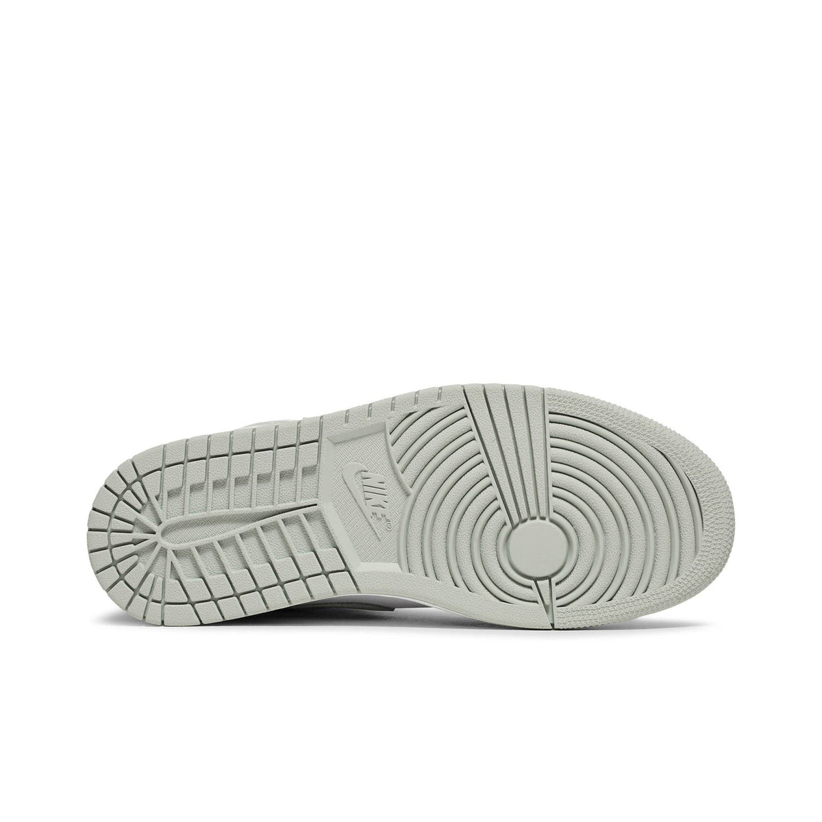 Air Jordan 1 Retro High OG Seafoam CD0461-002 for Women - product image from the listing.