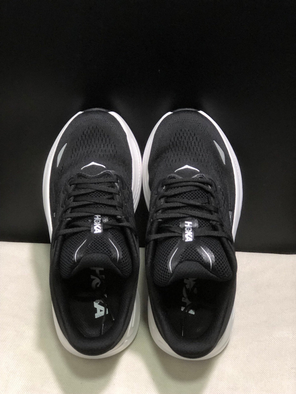 ONE ONE Bondi 9 by HOKA - product photo shown in the listing for this item.