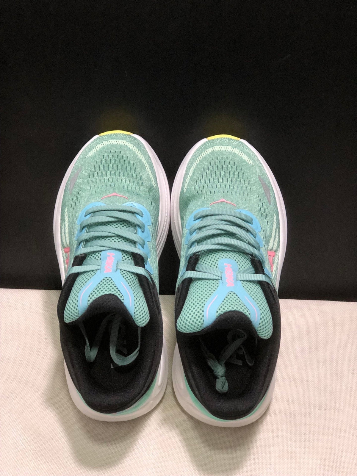ONE ONE Bondi 9 by HOKA - product photo shown in the listing for this item.