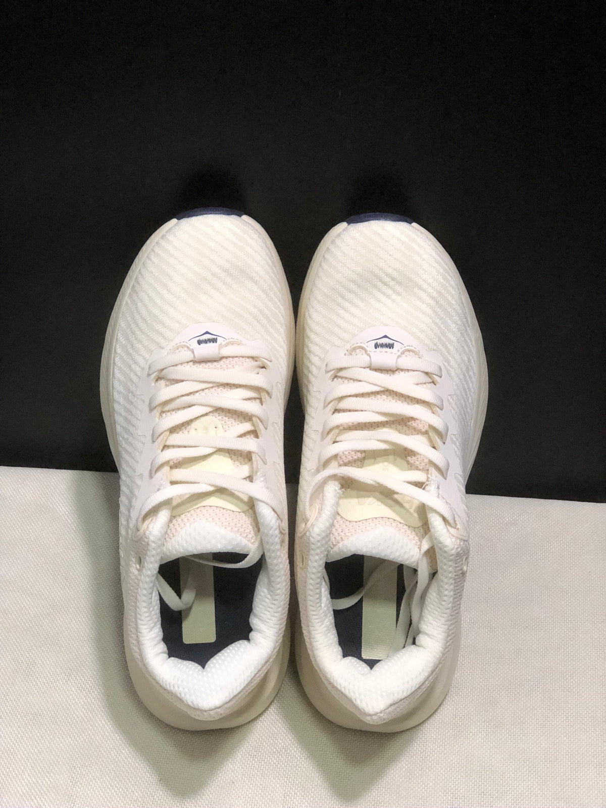ONE ONE Solimar by HOKA - product photo shown in the listing for this item.