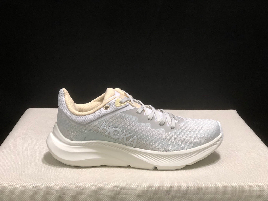 ONE ONE Solimar by HOKA - product photo shown in the listing for this item.