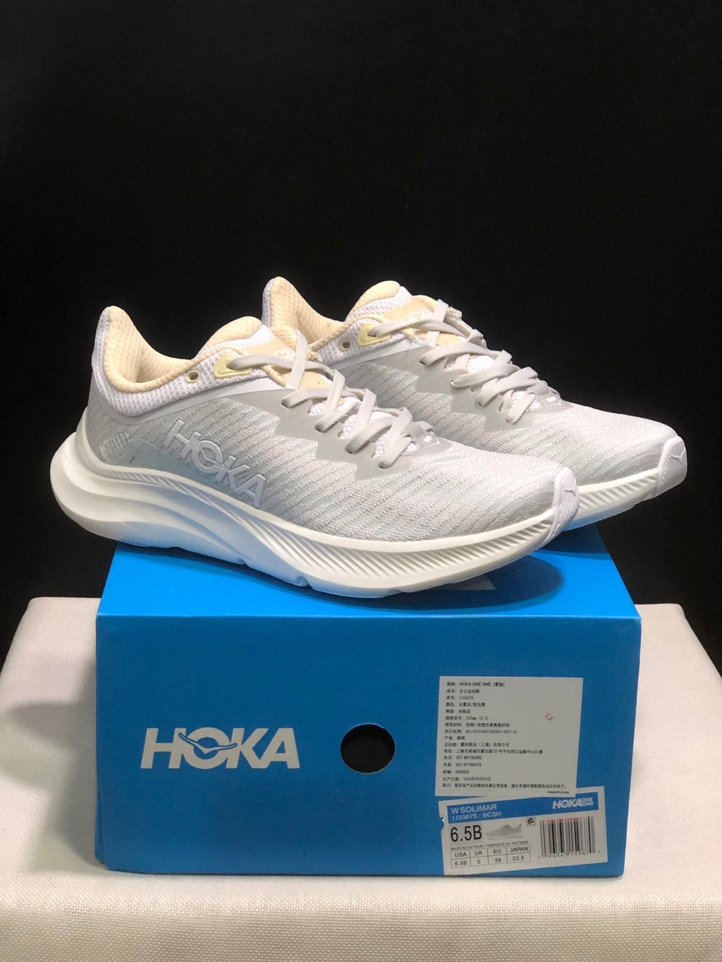 ONE ONE Solimar by HOKA - product photo shown in the listing for this item.