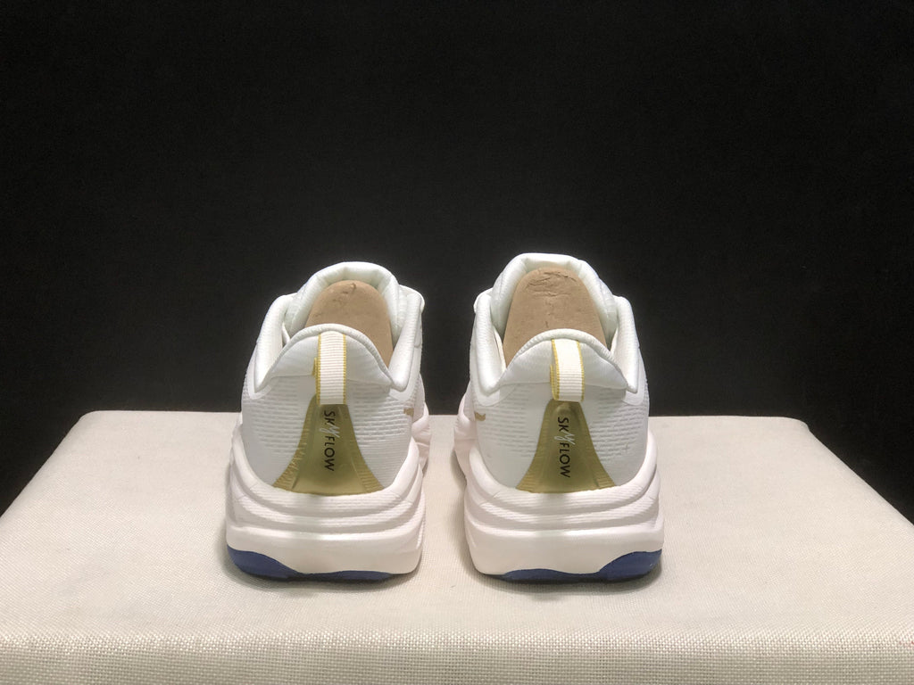 ONE ONE SKYFLOW by HOKA - product photo shown in the listing for this item.