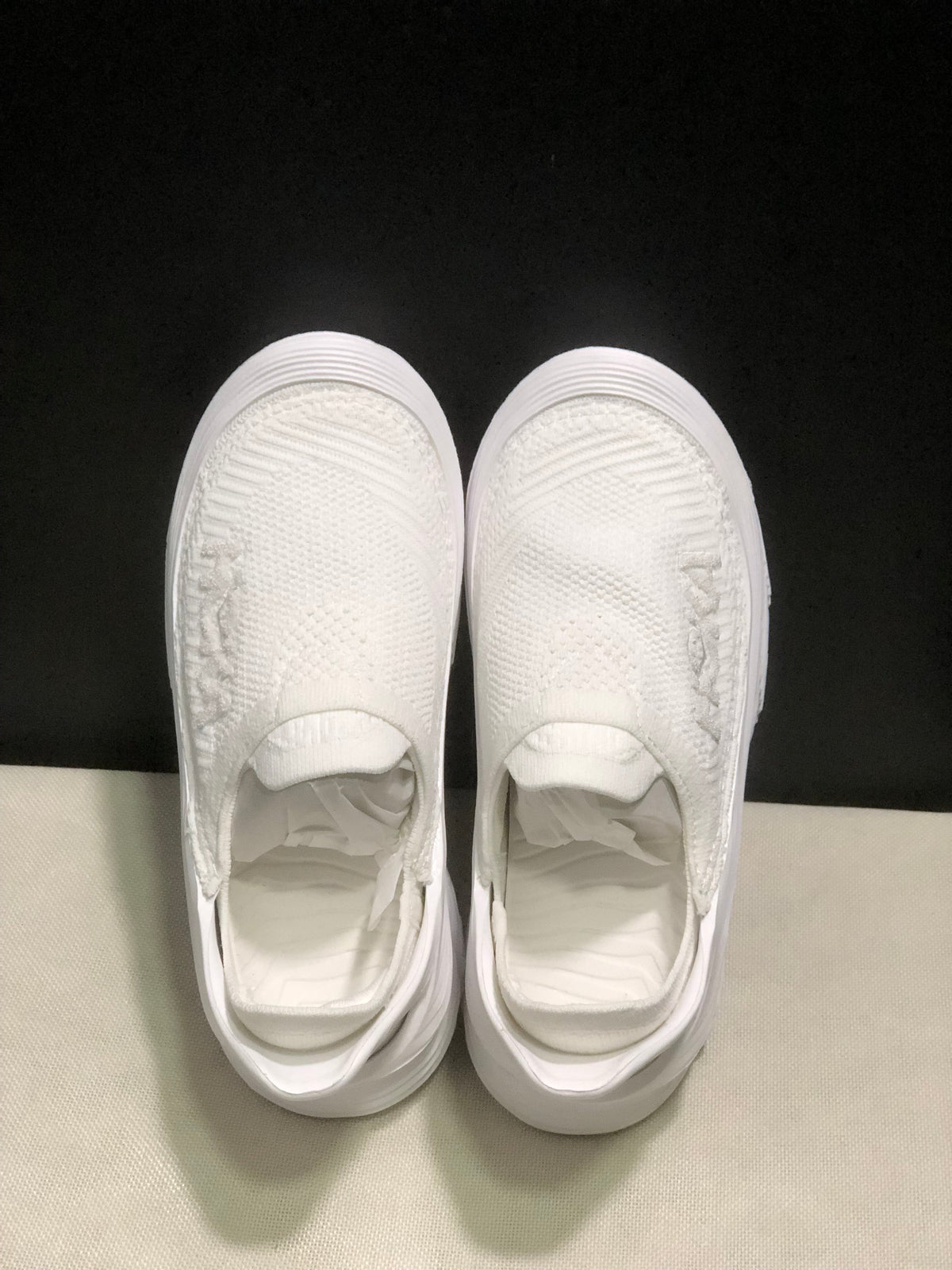 ONE ONE Restore TC by HOKA - product image from the listing.