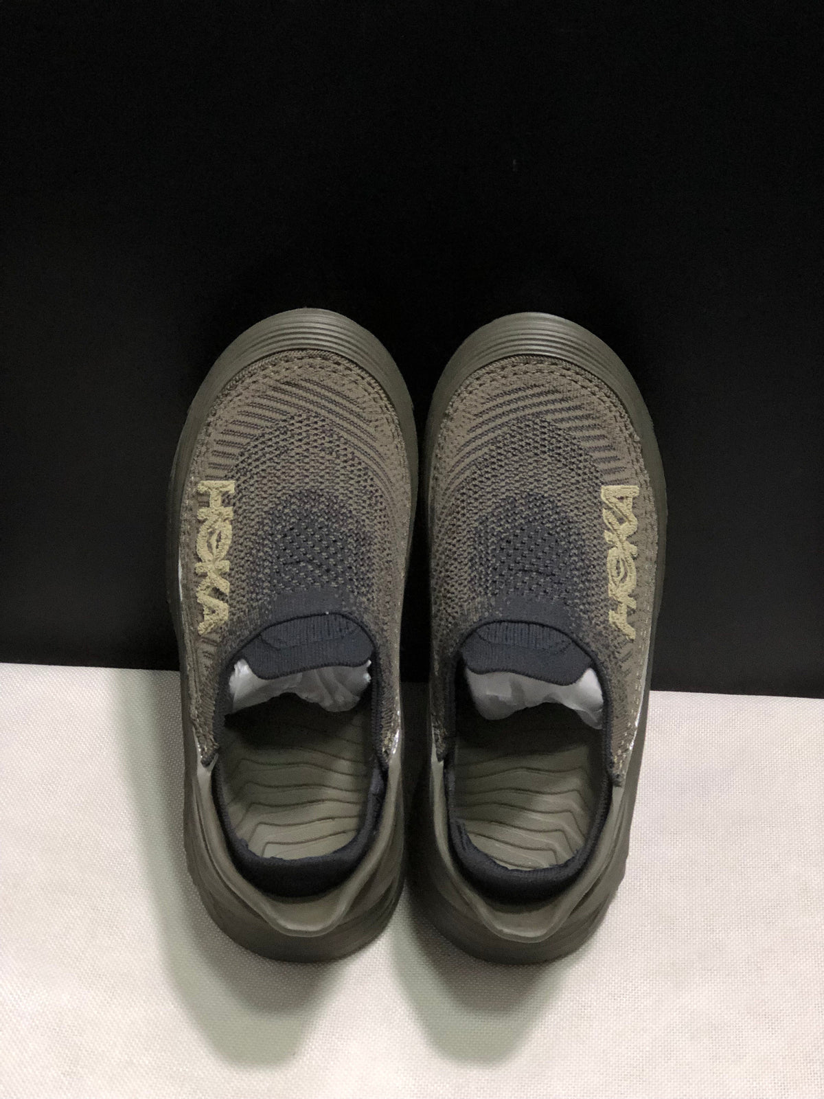 ONE ONE Restore TC by HOKA - product image from the listing.