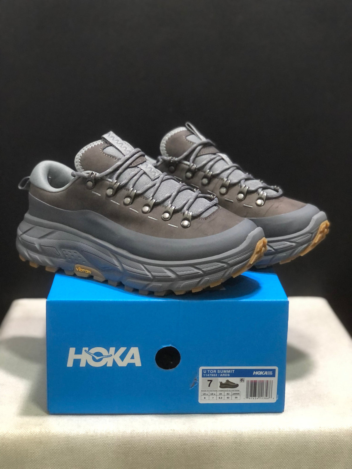 HOKA ONE ONE Tor in Summit - product image from the listing.