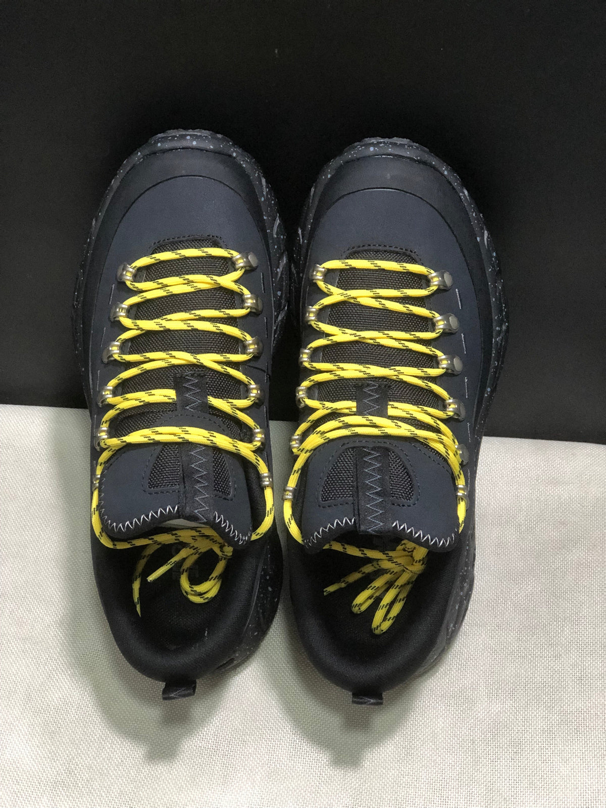 HOKA ONE ONE Tor in Summit - product image from the listing.