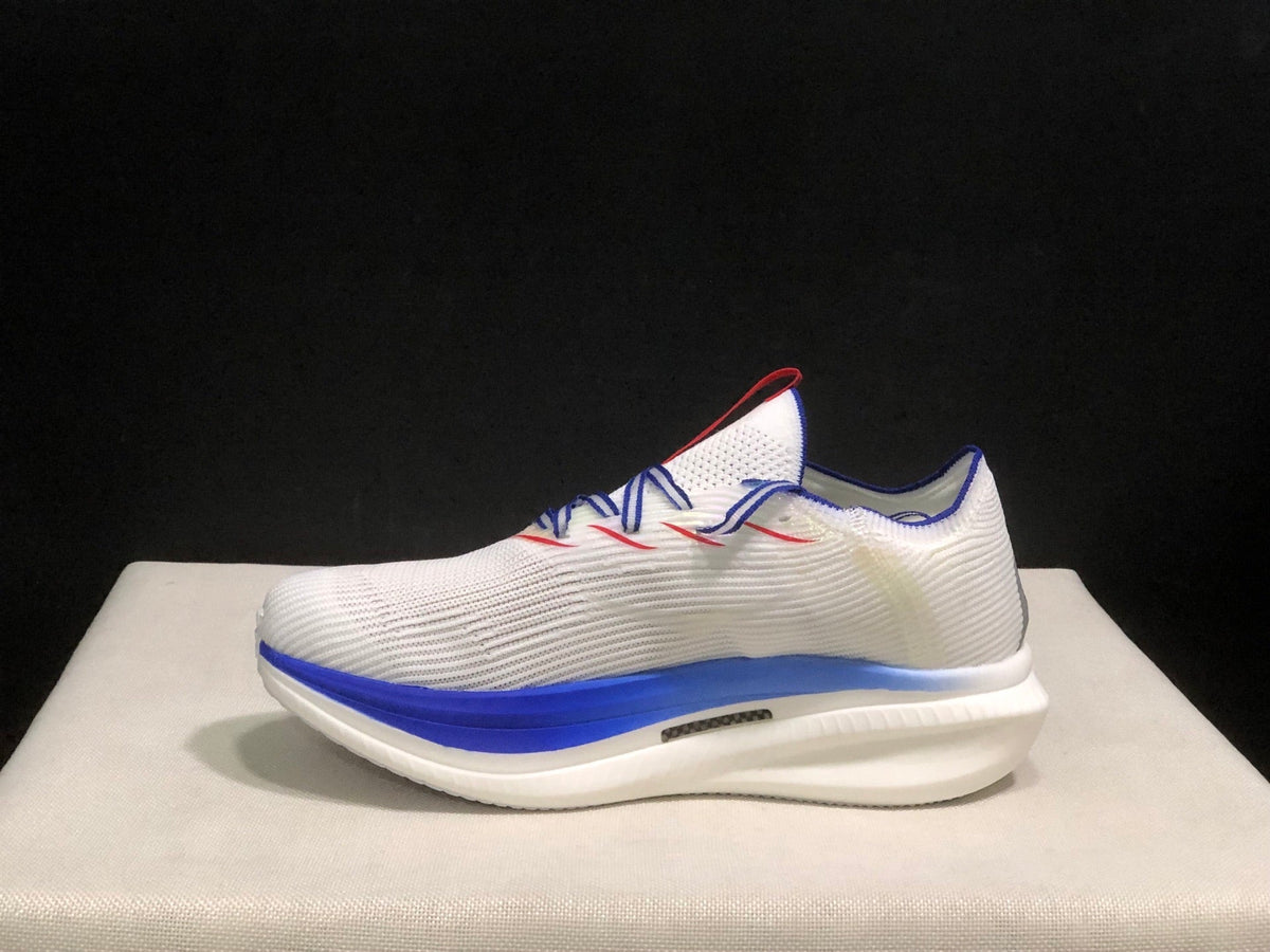 ONE ONE CIELO X1 by HOKA - product photo shown in the listing for this item.
