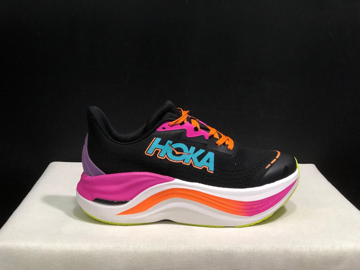 HOKA ONE ONE S KYWARD X - product photo shown in the listing for this item.