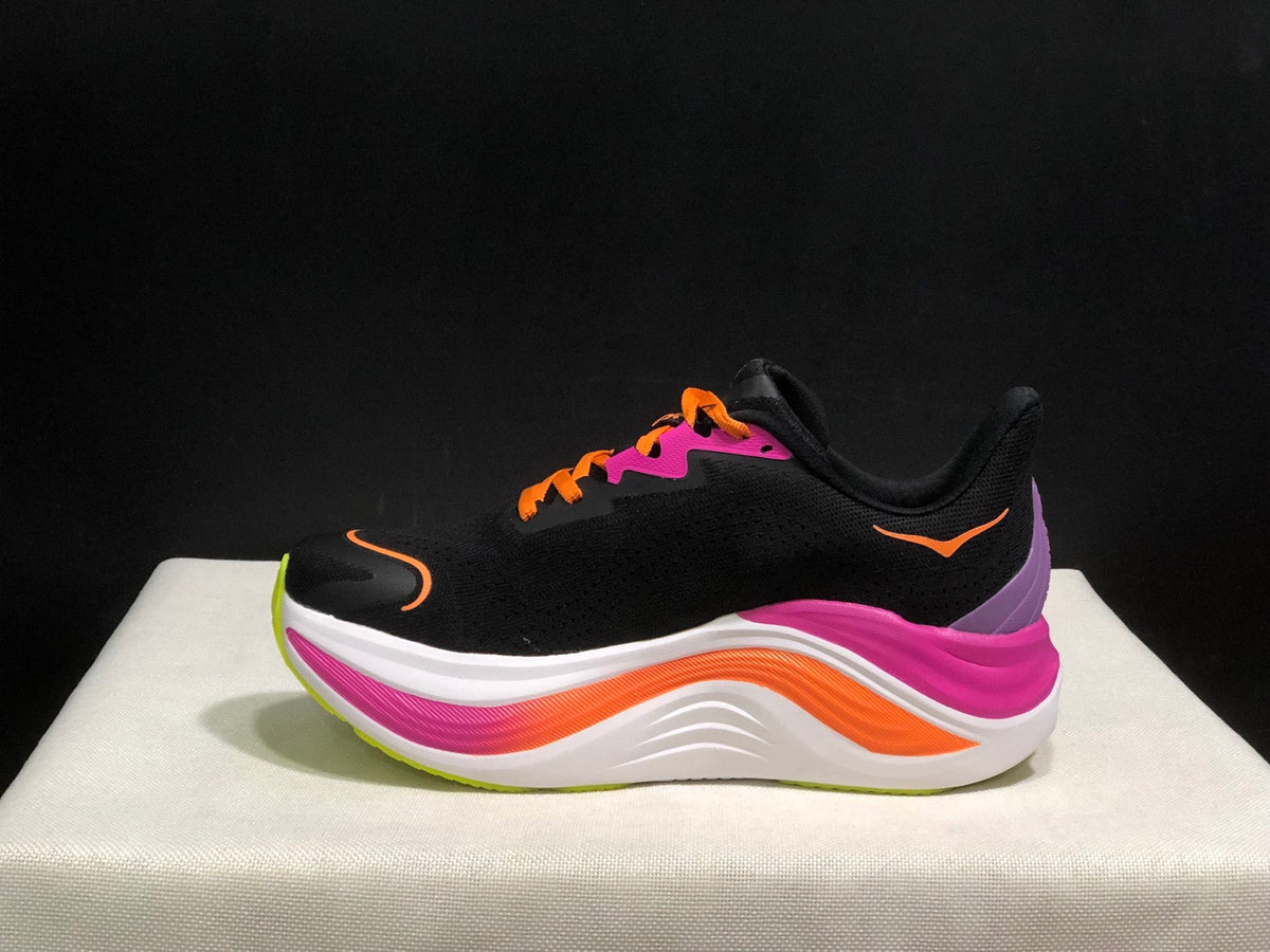 HOKA ONE ONE S KYWARD X - product photo shown in the listing for this item.