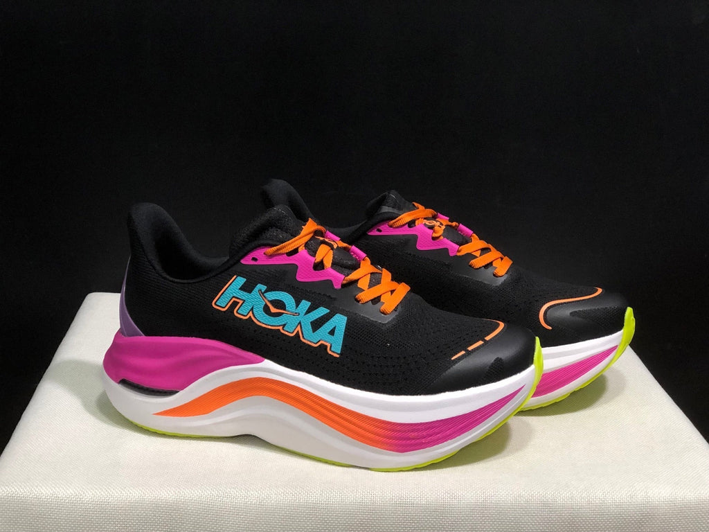 HOKA ONE ONE S KYWARD X - product photo shown in the listing for this item.