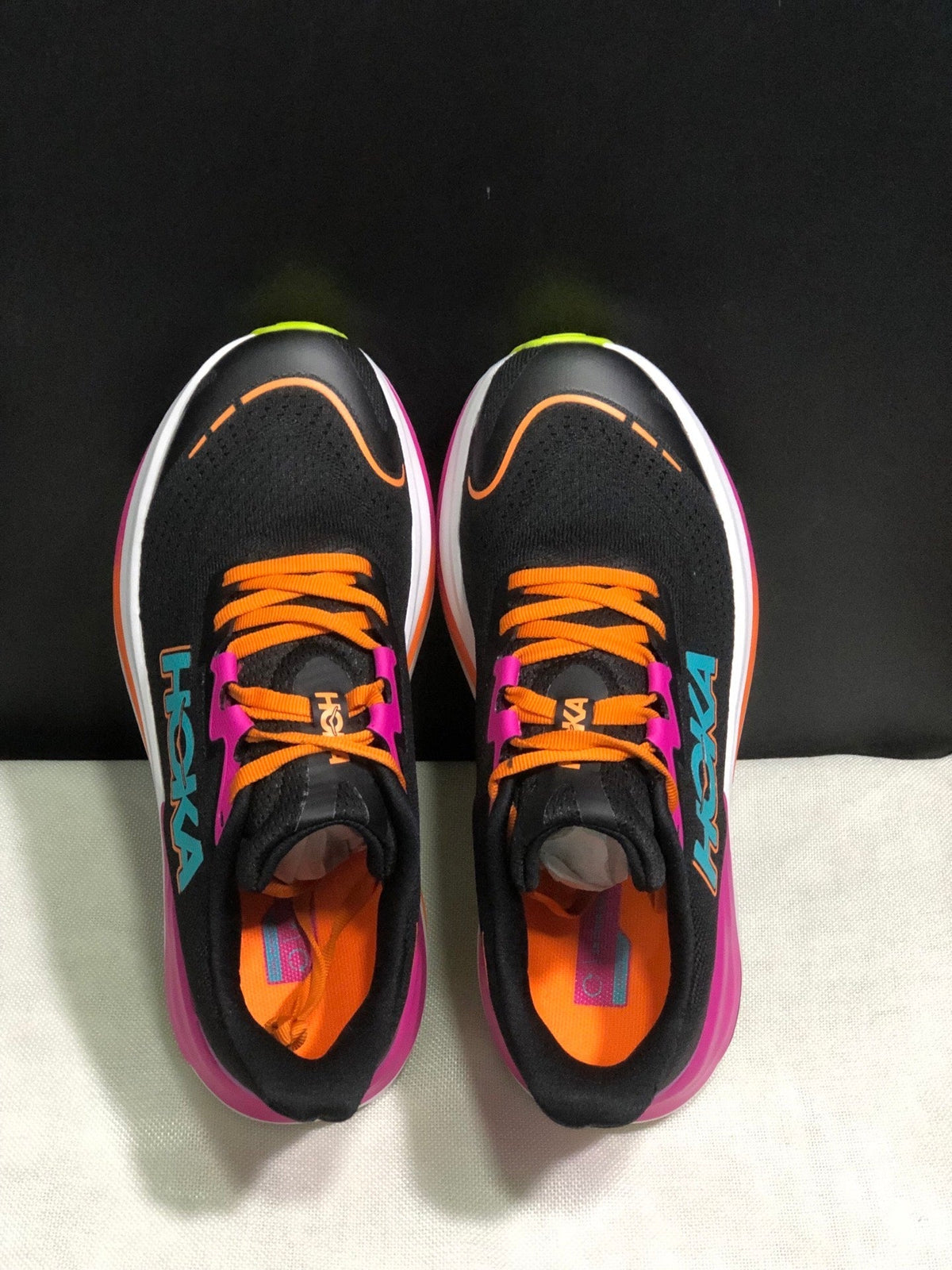 HOKA ONE ONE S KYWARD X - product photo shown in the listing for this item.