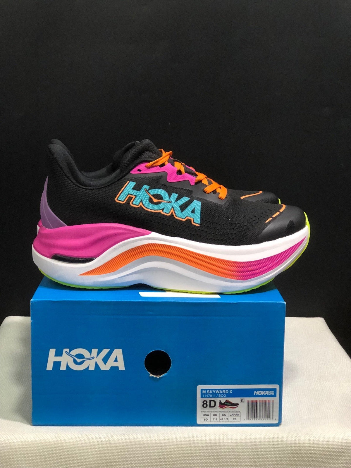 HOKA ONE ONE S KYWARD X - product photo shown in the listing for this item.