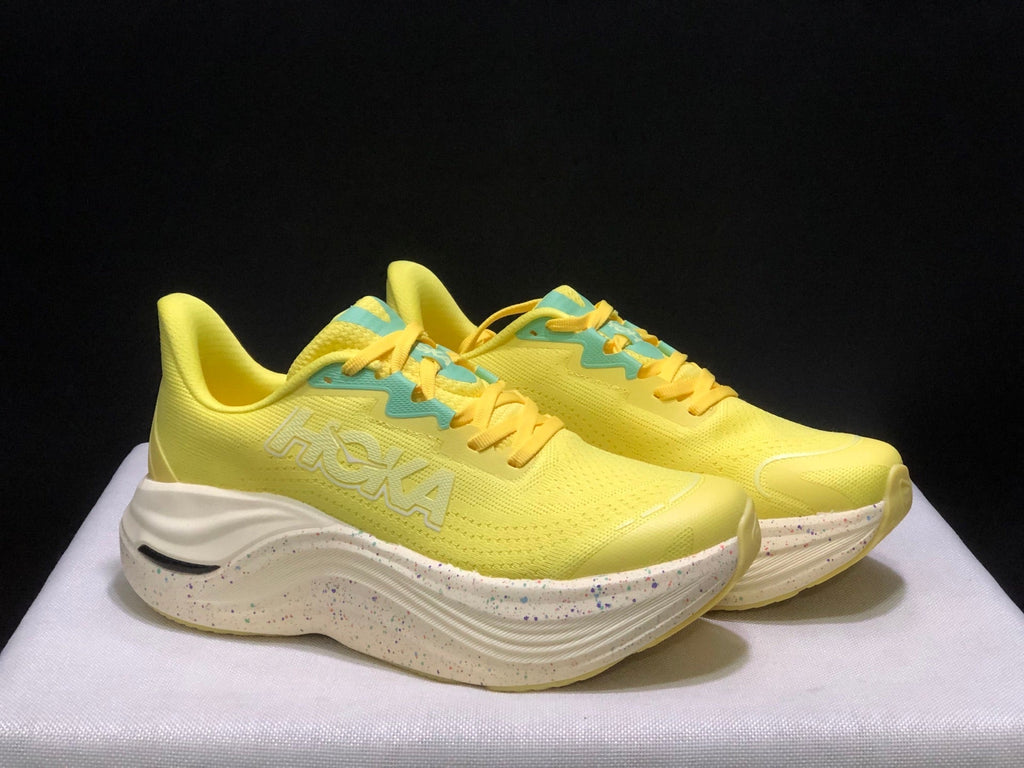 HOKA ONE ONE S KYWARD X - product photo shown in the listing for this item.