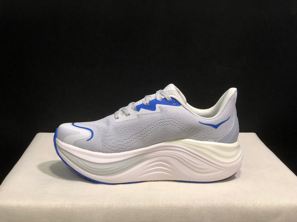 HOKA ONE ONE S KYWARD X - product photo shown in the listing for this item.