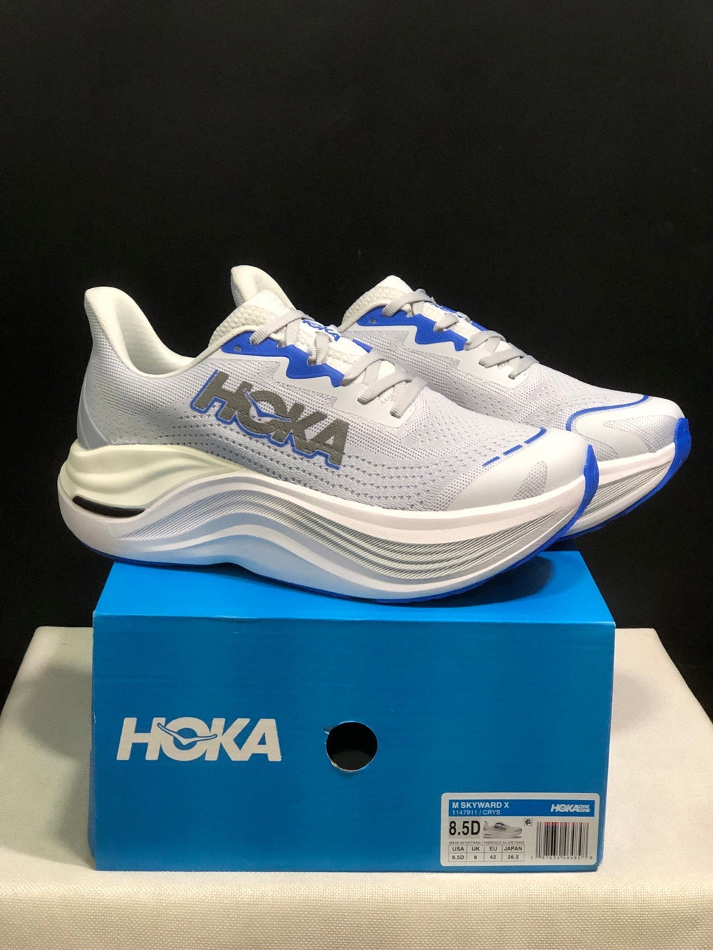 HOKA ONE ONE S KYWARD X - product photo shown in the listing for this item.