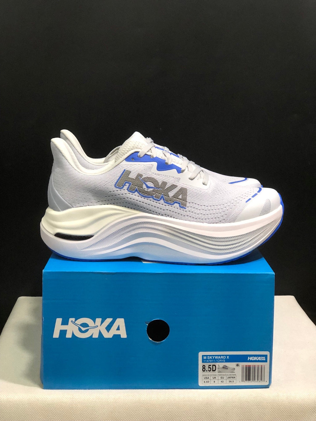 HOKA ONE ONE S KYWARD X - product photo shown in the listing for this item.