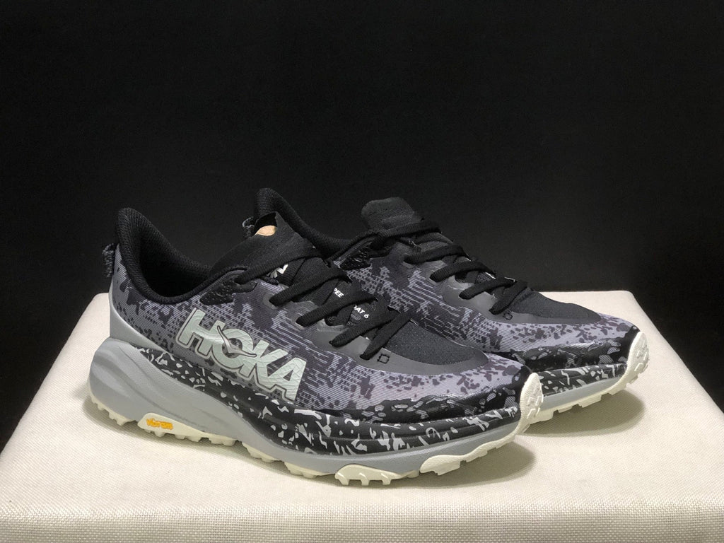 ONE ONE SPEED GOAT 6 by HOKA - product image from the listing.