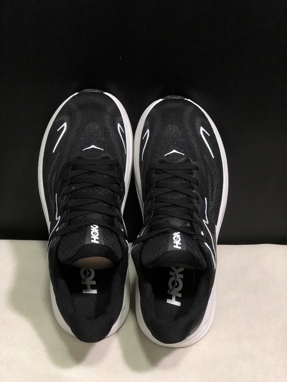ONE ONE Clifton 10 by HOKA - product image from the listing.