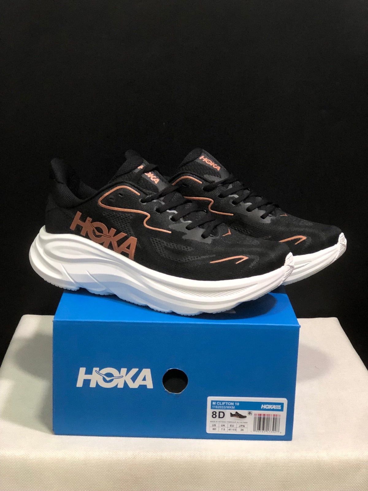ONE ONE Clifton 10 by HOKA - product image from the listing.