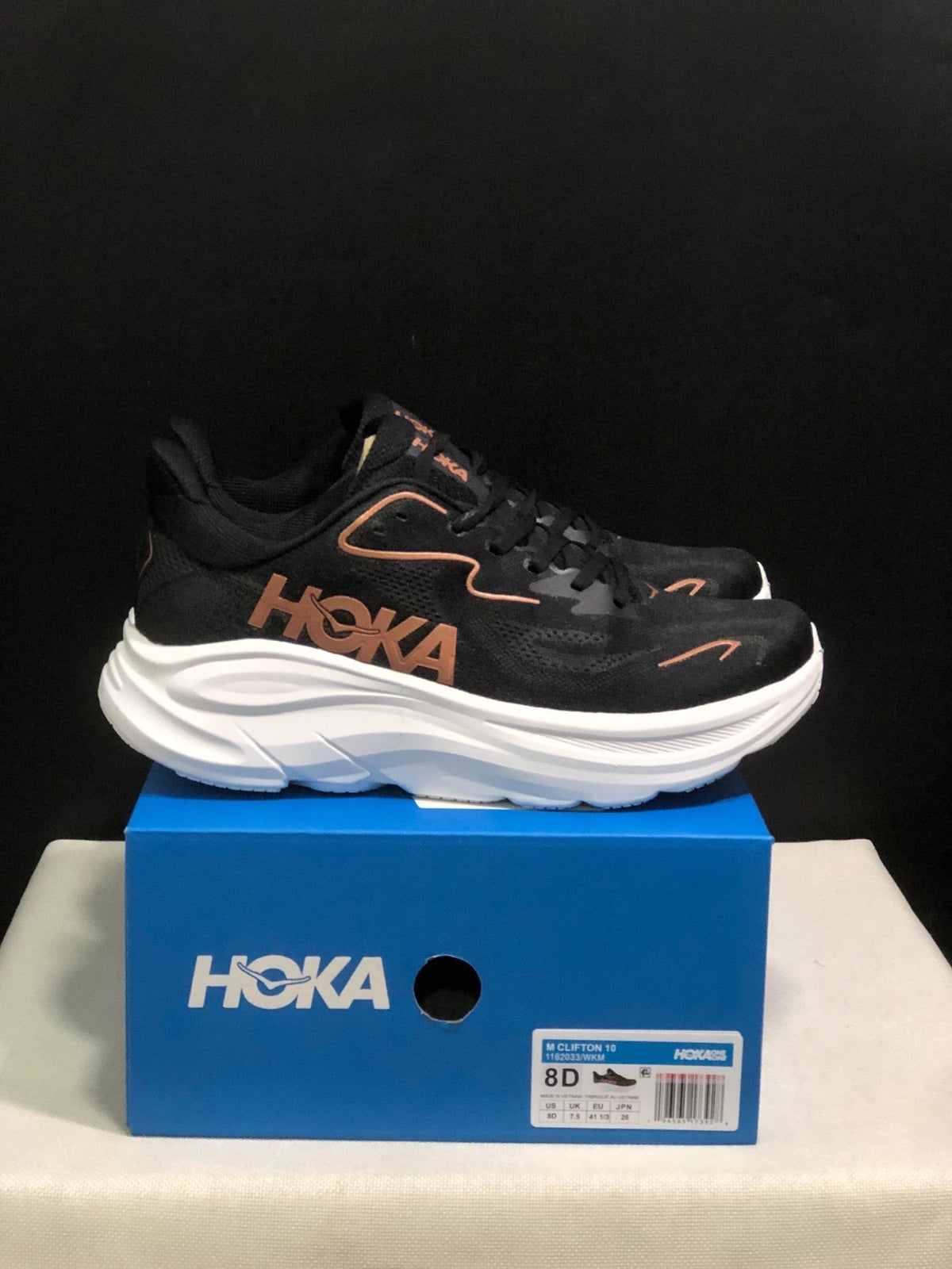 ONE ONE Clifton 10 by HOKA - product image from the listing.