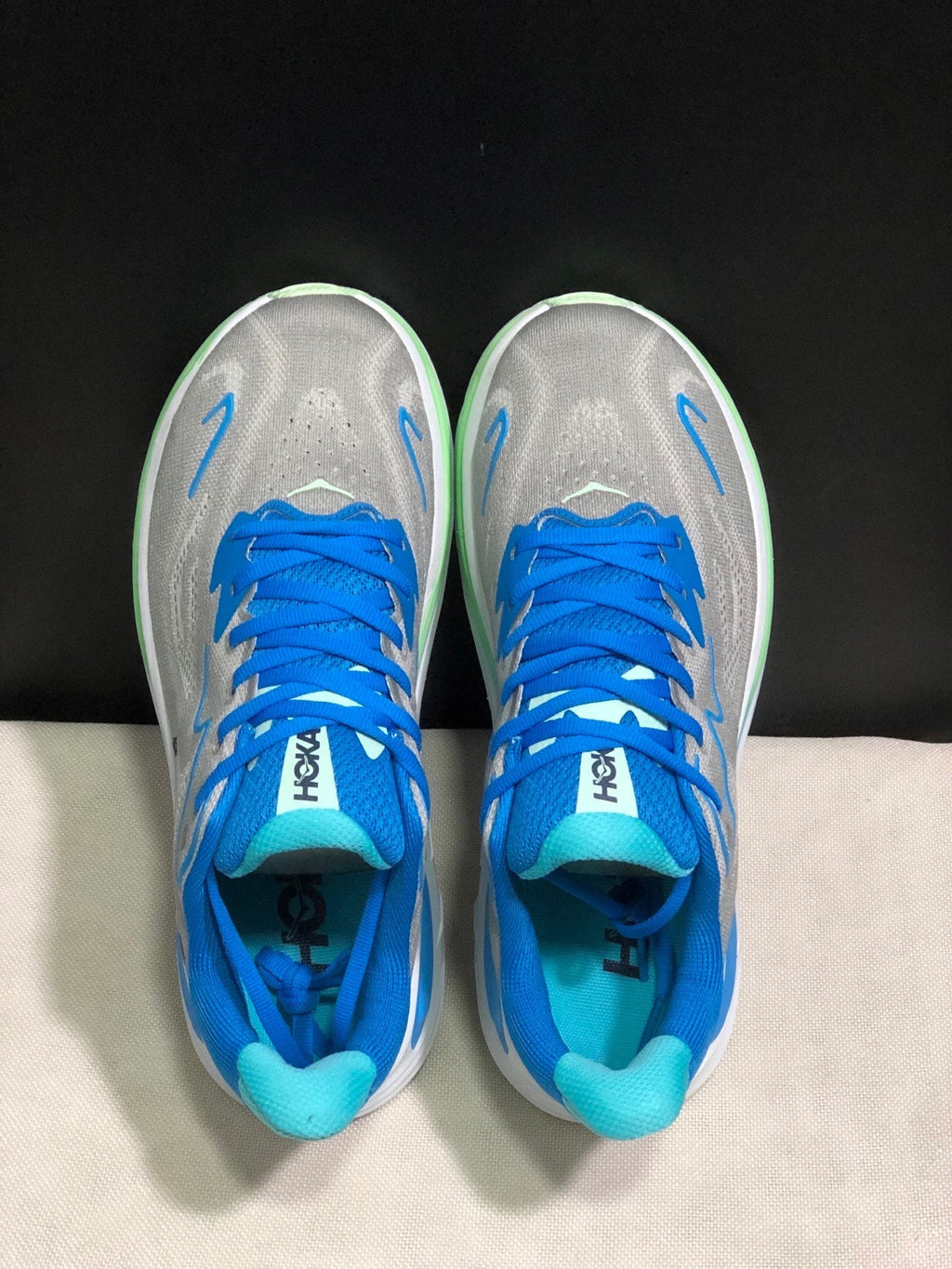 ONE ONE Clifton 10 by HOKA - product image from the listing.