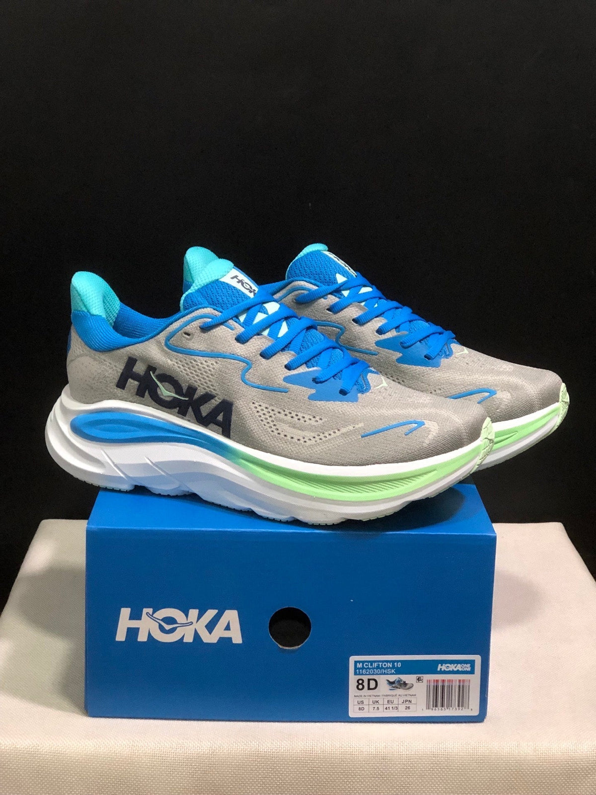 ONE ONE Clifton 10 by HOKA - product image from the listing.
