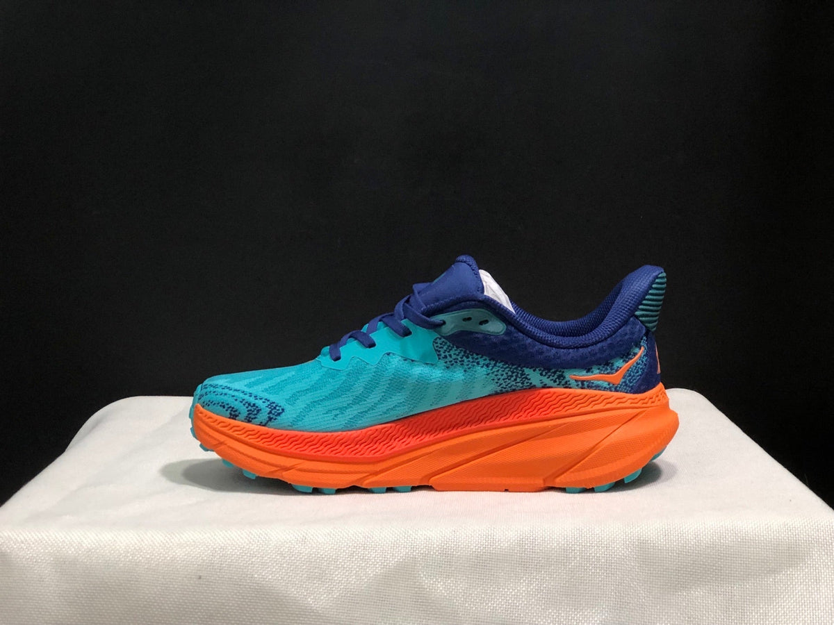 ONE ONE Challenger 7 by HOKA - product image from the listing.