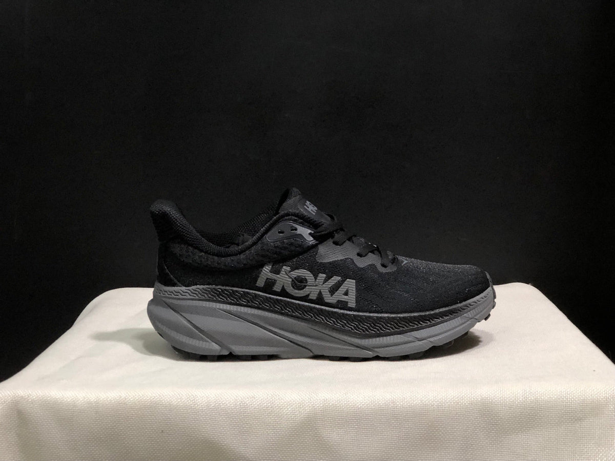 ONE ONE Challenger 7 by HOKA - product image from the listing.