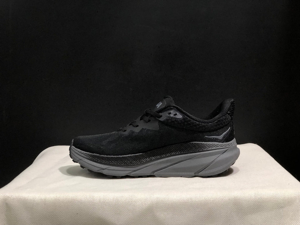 ONE ONE Challenger 7 by HOKA - product image from the listing.