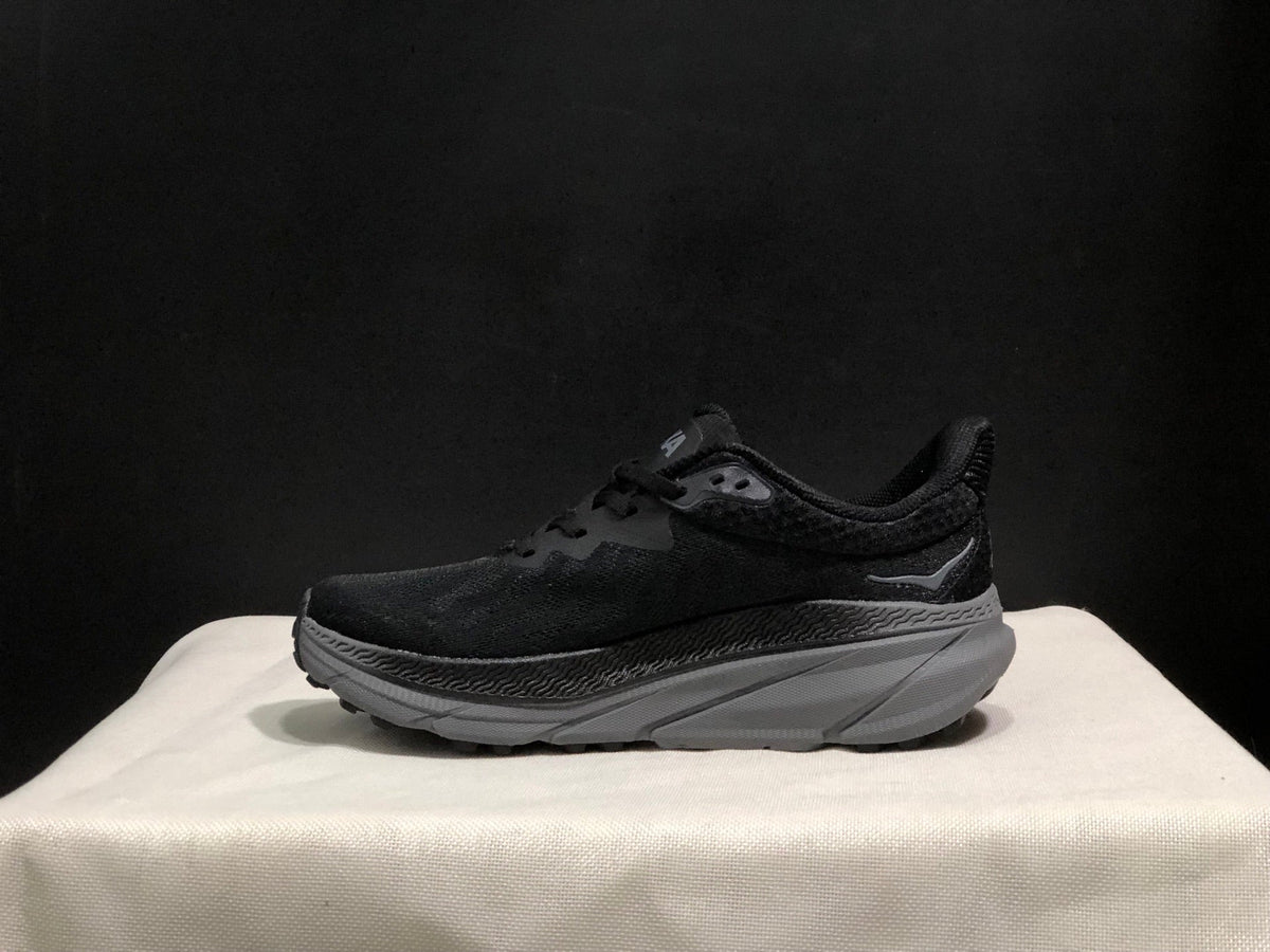 ONE ONE Challenger 7 by HOKA - product image from the listing.