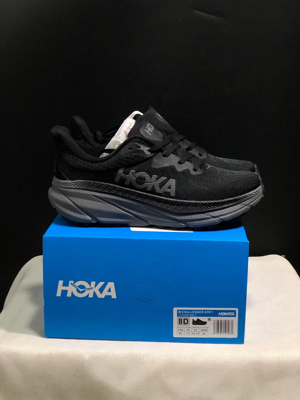 ONE ONE Challenger 7 by HOKA - product image from the listing.