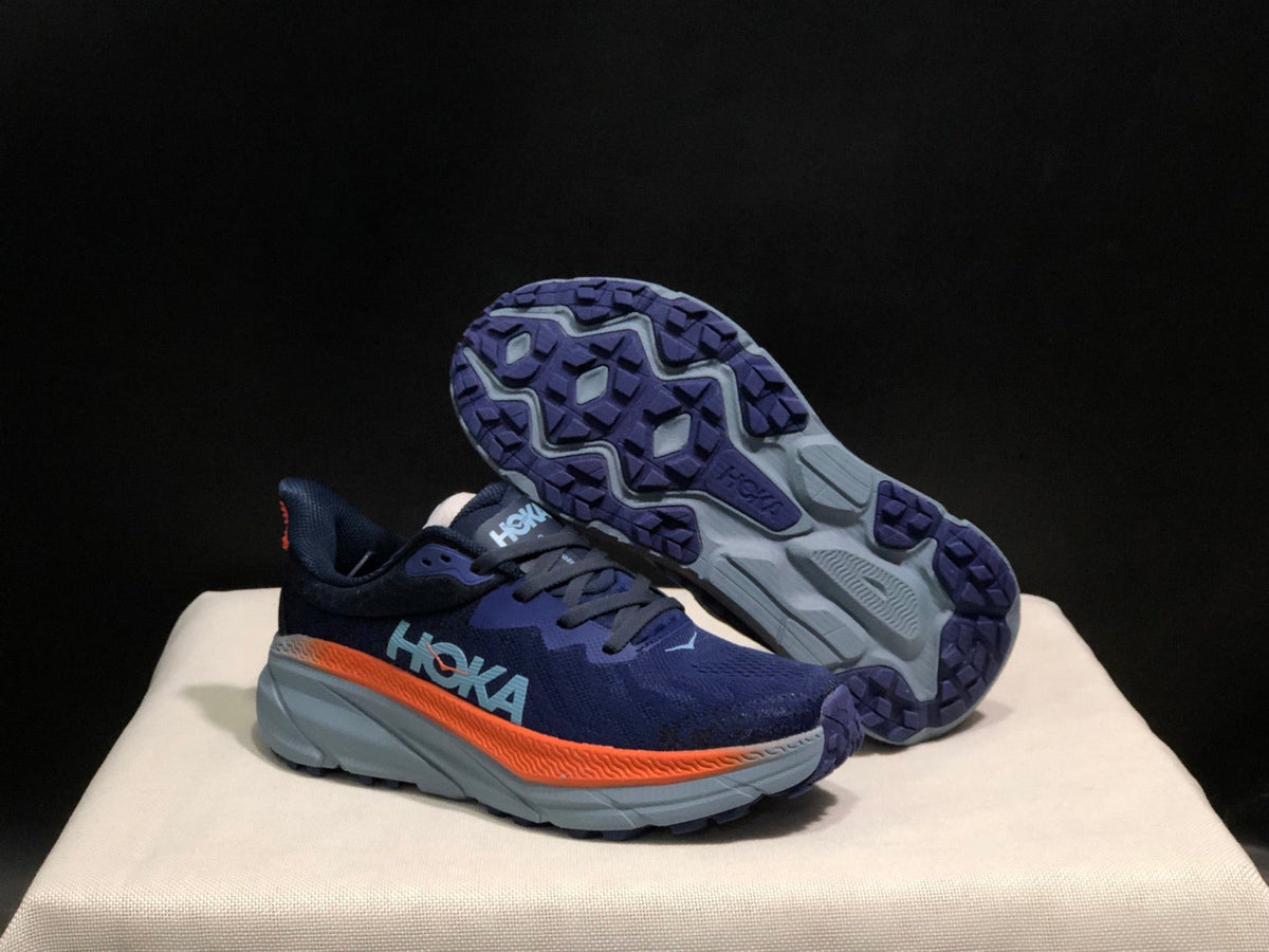 ONE ONE Challenger 7 by HOKA - product image from the listing.