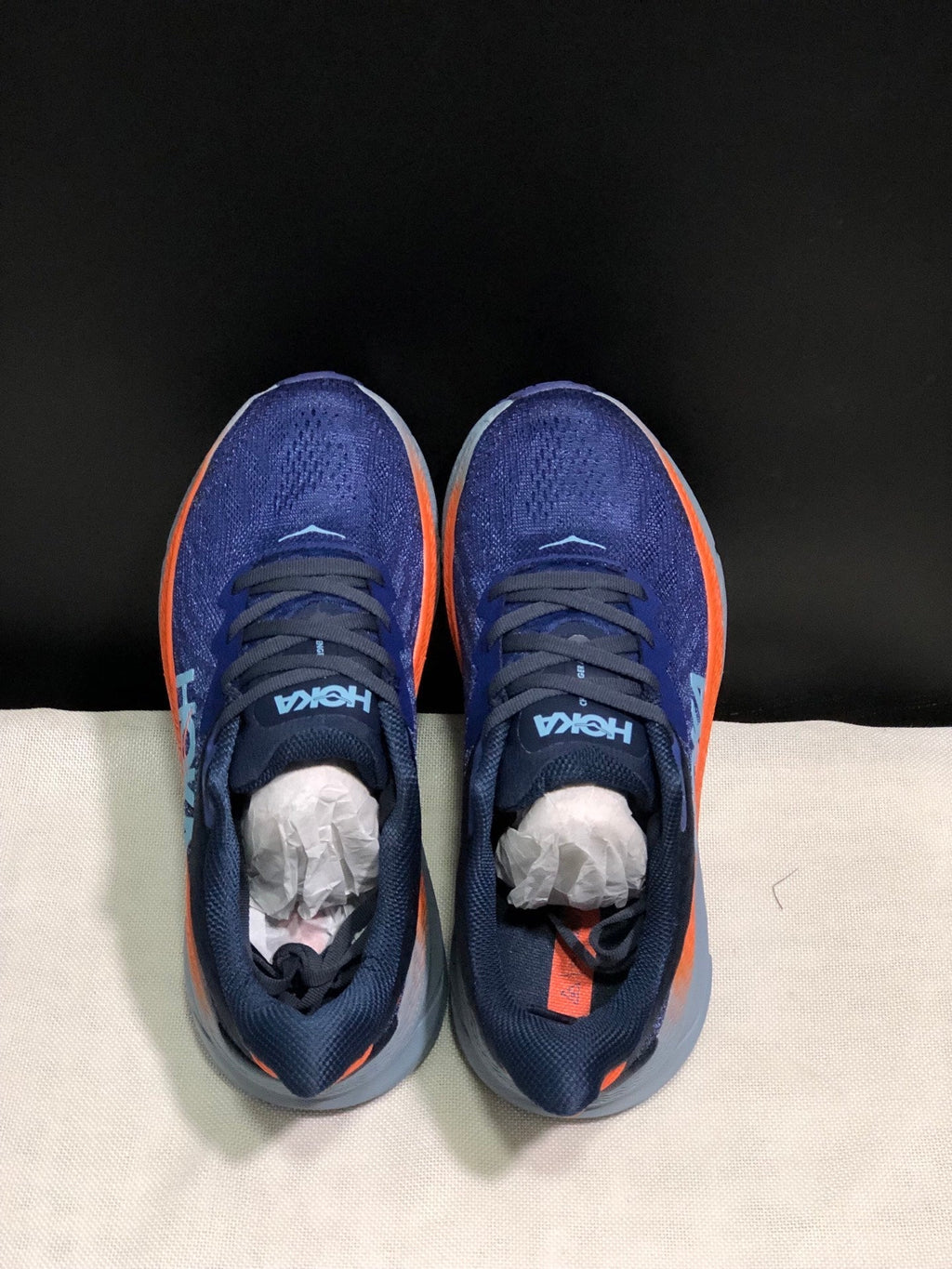 ONE ONE Challenger 7 by HOKA - product image from the listing.